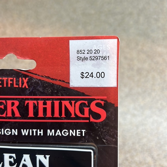 Netflix Stranger Things Dishwasher Sign with Magnet Clean vs Dirty dishes notice - Picture 4 of 6